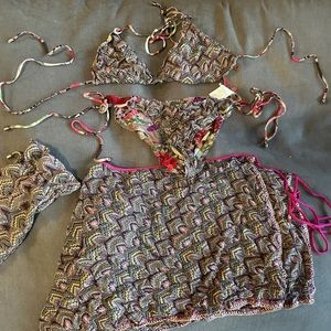 NWOT …Missoni bikini with matching wrap.